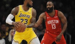 湖人队最新爆料视频播放,球队备战新赛季，巨星阵容引期待！”